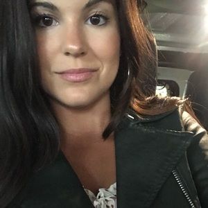 Meet your Posher, Renee